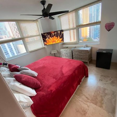 Comfortable Room In The Brickell City Center Area Miami Eksteriør billede