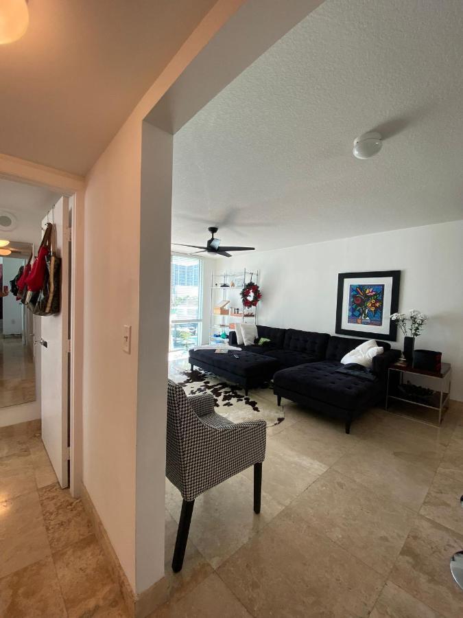 Comfortable Room In The Brickell City Center Area Miami Eksteriør billede
