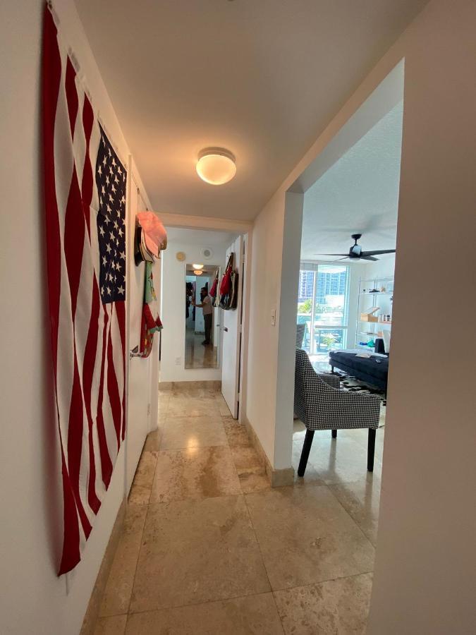 Comfortable Room In The Brickell City Center Area Miami Eksteriør billede