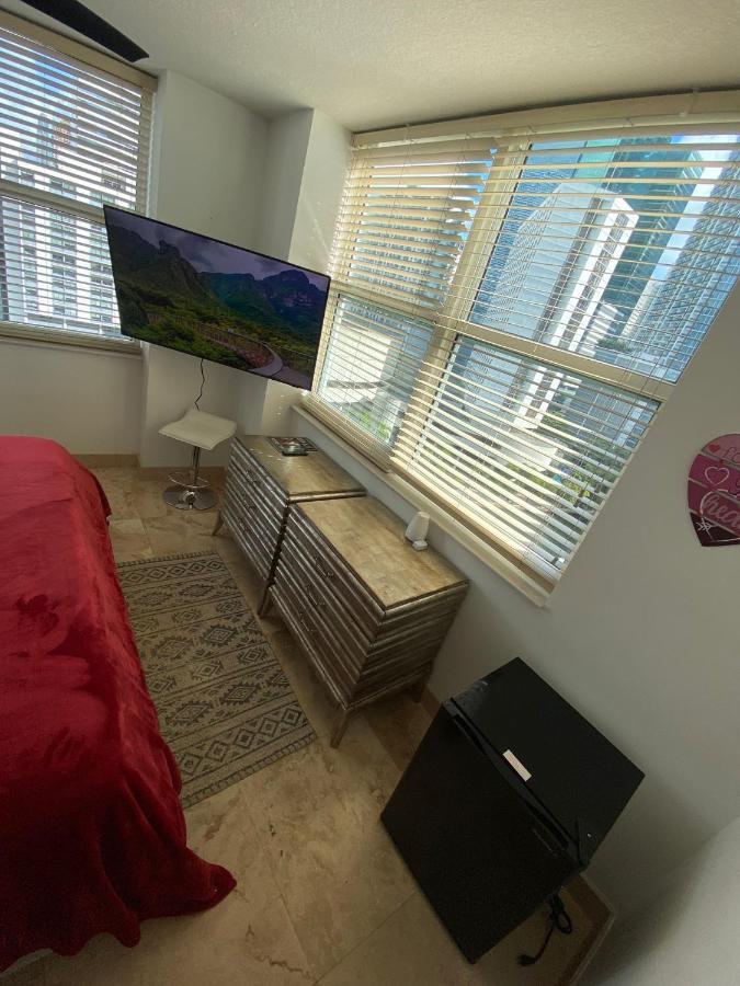 Comfortable Room In The Brickell City Center Area Miami Eksteriør billede