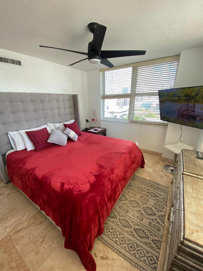 Comfortable Room In The Brickell City Center Area Miami Eksteriør billede